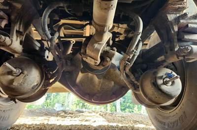 Dana D46-170 Rear Axle Assembly for a 2016 Peterbilt 348