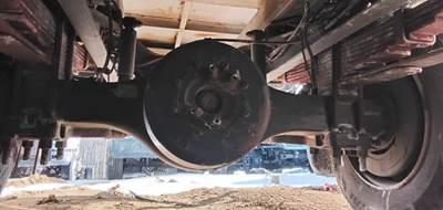 Dana Rear Axle Assembly for a 2022 Ford F-650