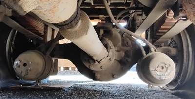 Dana Rear Axle Assembly for a 2009 International 7400