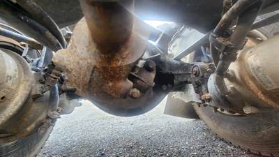 Dana Rear Axle Assembly for a 2021 Kenworth T880