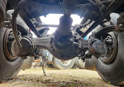 Dana RSP40 Rear Axle Assembly for a 2007 Peterbilt 387