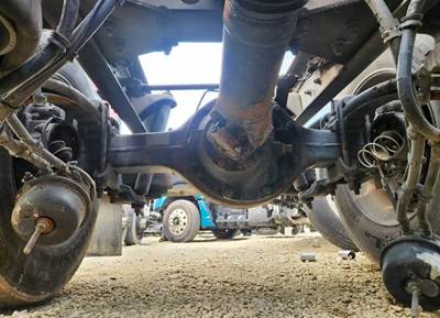 Dana RSP41 Rear Axle Assembly for a 2020 Kenworth W900