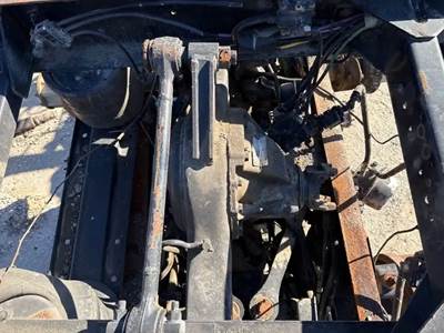 Dana S17-140 Rear Axle Assembly for a 2019 Kenworth T270