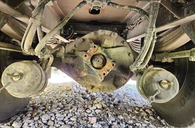 Dana S21-170D Rear Axle Assembly for a 2019 Peterbilt 337
