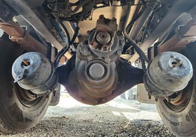 Dana S23-170E Rear Axle Assembly for a 2023 Freightliner M2 106