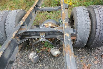 Dana 19060S Rear Axle Assembly for a 2008 Kenworth T300