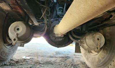 Dana 21060S Rear Axle Assembly for a 2006 International 4300