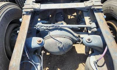 Dana-Spicer DSP41 Rear Axle Assembly for a 2005 Peterbilt 379 For Sale ...