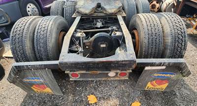 Dana Rear Axle Assembly for a 2016 Peterbilt 579