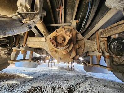 Dana Rear Axle Assembly for a 2023 Blue Bird BB Conventional