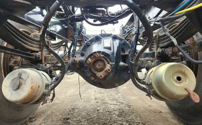 Dana P22060D Rear Axle Assembly for a 2016 Kenworth K370