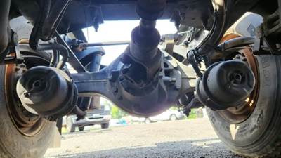 Dana RSP 40 Rear Axle Assembly for a 2017 Peterbilt 579