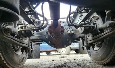 Detroit Rear Axle Assembly for a 2022 Freightliner Cascadia 126