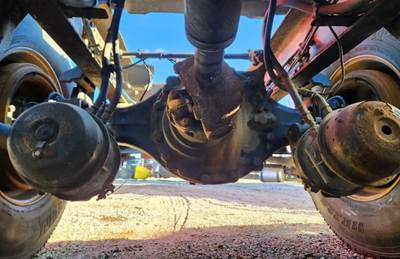 Detroit Rear Axle Assembly for a 2020 Western Star 5700