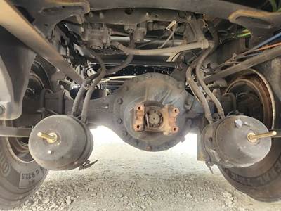 Detroit RS21-4 Rear Axle Assembly for a 2024 Freightliner M2 106