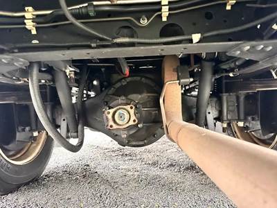 GM/Chev (HD) Rear Axle Assembly for a 2024 Chevrolet 4500HG