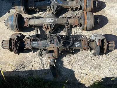 Hino Rear Axle Assembly for a 2018 Hino 195