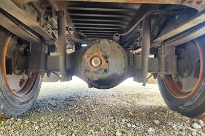 Hino SH13 Rear Axle Assembly for a 2018 Hino 195