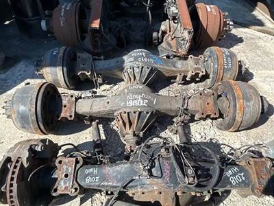 Isuzu G-73 Rear Axle Assembly for a 2019 Isuzu NPR