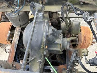 Mercedes-Benz ARS-21.0-4 Rear Axle Assembly for a 2012 Freightliner M2 106