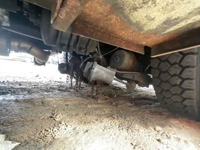 Meritor-Rockwell 186E Rear Axle Assembly for a 2005 American La France Eagle