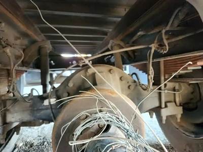 Meritor-Rockwell MS-21-14X-3DFL Rear Axle Assembly for a 2013 Ford F-750