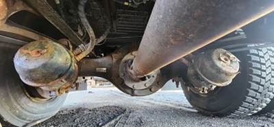 Meritor-Rockwell MS1714X Rear Axle Assembly for a 2017 Hino 268