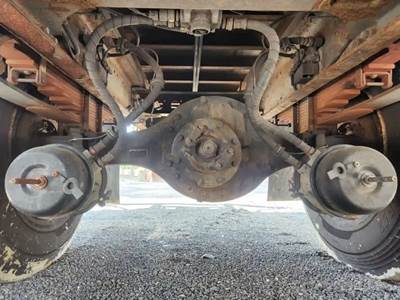 Meritor-Rockwell MS19-14X Rear Axle Assembly for a 2017 Hino 268