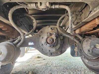 Meritor-Rockwell MS19-14X Rear Axle Assembly for a 2018 Hino 268