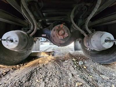 Meritor-Rockwell MS1914X4 Rear Axle Assembly for a 2020 Hino 268