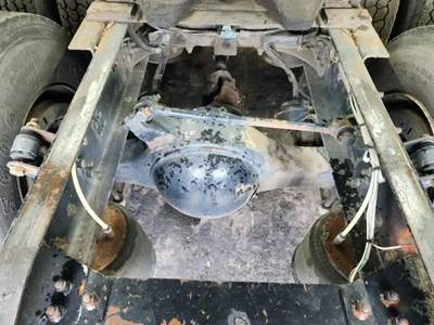 Meritor-Rockwell MT40-14X Rear Axle Assembly for a 2004 Sterling A9500