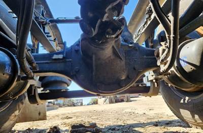 Meritor-Rockwell MT40-14X Rear Axle Assembly for a 2022 Mack Anthem