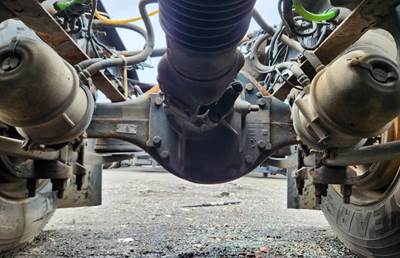 Meritor-Rockwell MT40-14X Rear Axle Assembly for a 2019 International LT625