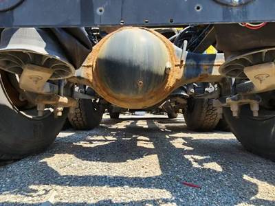 Meritor-Rockwell MT40-14X Rear Axle Assembly for a 2020 International RH613