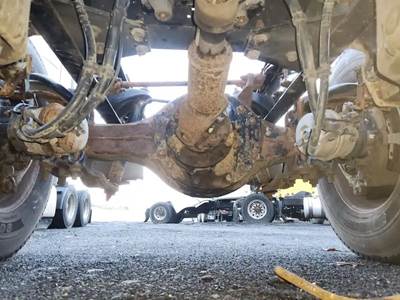 Meritor-Rockwell MT40-14X Rear Axle Assembly for a 2019 Kenworth T680