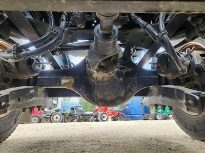 Meritor-Rockwell MT40-14X Rear Axle Assembly for a 2024 Kenworth T680