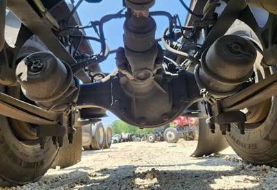 Meritor-Rockwell MT40-14X Rear Axle Assembly for a 2016 International PROSTAR