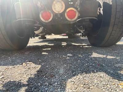 Detroit Rear Axle Assembly for a 2021 Freightliner Cascadia 116 Day Cab