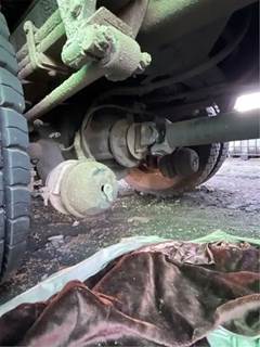 Meritor-Rockwell Rear Axle Assembly for a 2016 Autocar Xpert