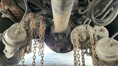 Meritor-Rockwell Rear Axle Assembly for a 2002 E-One Fire Truck