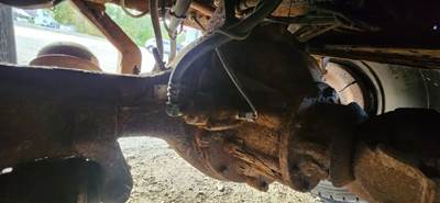 Meritor-Rockwell Rear Axle Assembly for a 2013 International WorkStar 7600