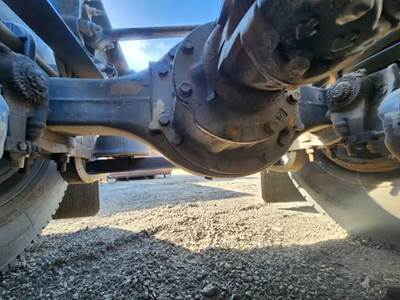 Meritor-Rockwell Rear Axle Assembly for a 2019 Mack Anthem