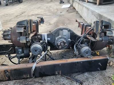 Meritor-Rockwell MS1914X4 Rear Axle Assembly for a 2016 Hino 268