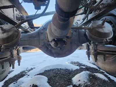 Meritor-Rockwell RD20-145 Rear Axle Assembly for a 2007 International 9200I