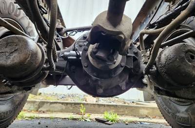 Meritor-Rockwell RR23-164 Rear Axle Assembly for a 2010 Mack TD713