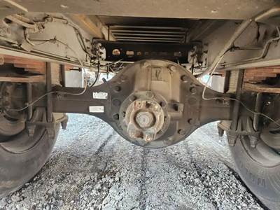 Meritor-Rockwell RS19-145 Rear Axle Assembly for a 2008 Hino 268