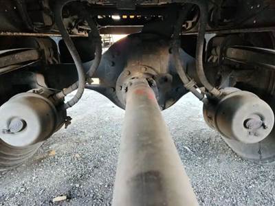 Meritor-Rockwell RS19144 Rear Axle Assembly for a 2012 Hino 268