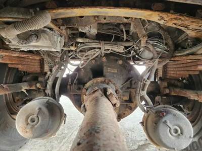 Meritor-Rockwell RS23-186 Rear Axle Assembly for a 2006 Sterling L7500