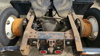 Meritor-Rockwell RS23160 Rear Axle Assembly for a 2011 Freightliner Cascadia 113