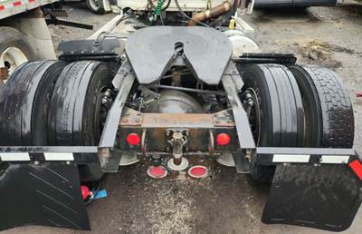 Meritor-Rockwell RS23160 Rear Axle Assembly for a 2012 Freightliner Cascadia 113